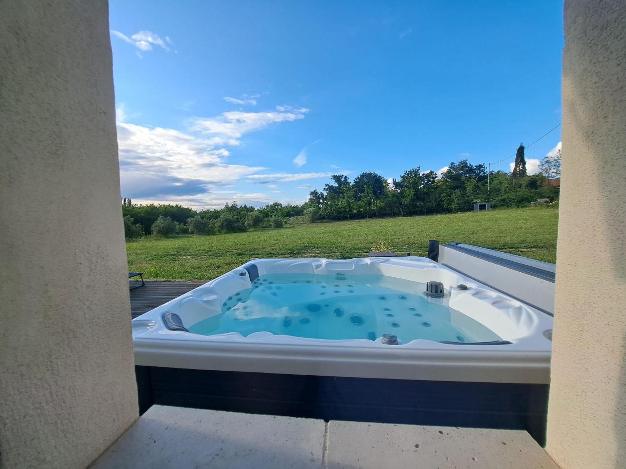 Gite De Charme Spa Privatif L'Oustau Di Tonin Малосен Екстер'єр фото
